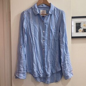 NWT!  Kohl’s Relax Plaid Button Down Shirt in Baby Blue.